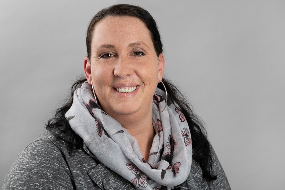 Frau Alexandra Schmid